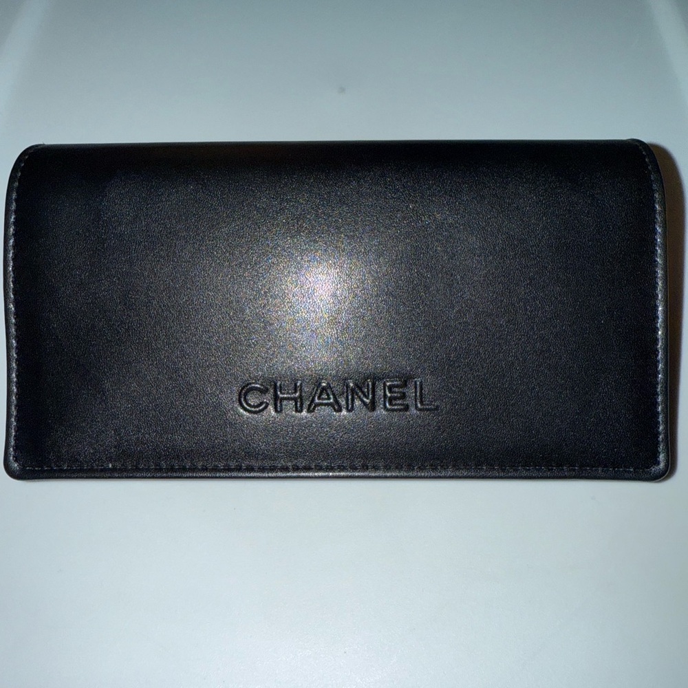 CHANEL Sunglasses Case, Quilted & Padded. Black Leather. Authentic.CASE ONLY